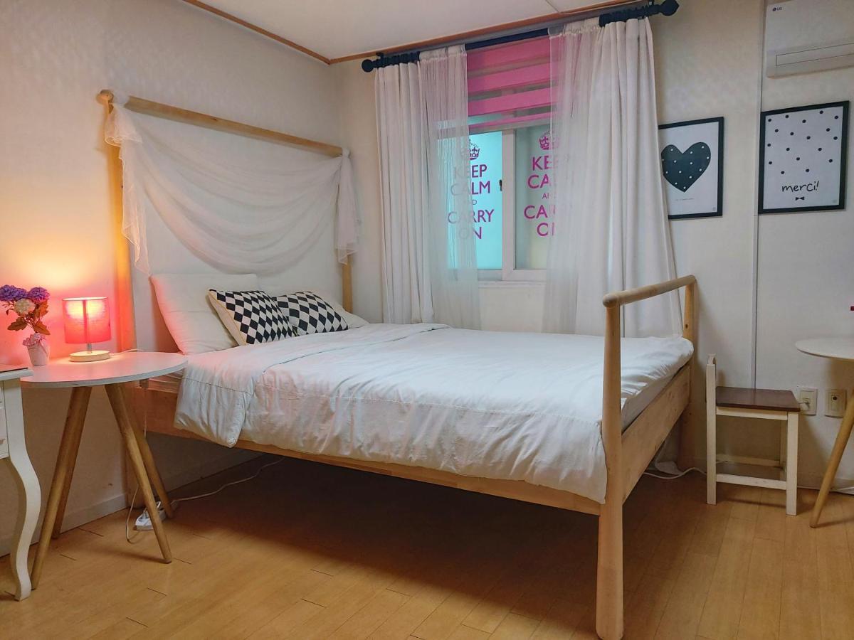 Han River Residence & Guesthouse Séoul Extérieur photo