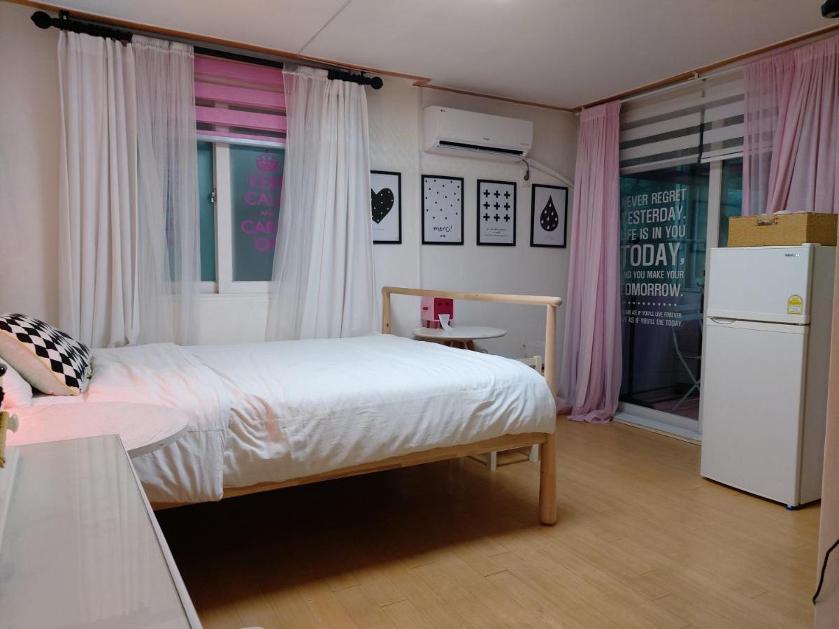 Han River Residence & Guesthouse Séoul Extérieur photo
